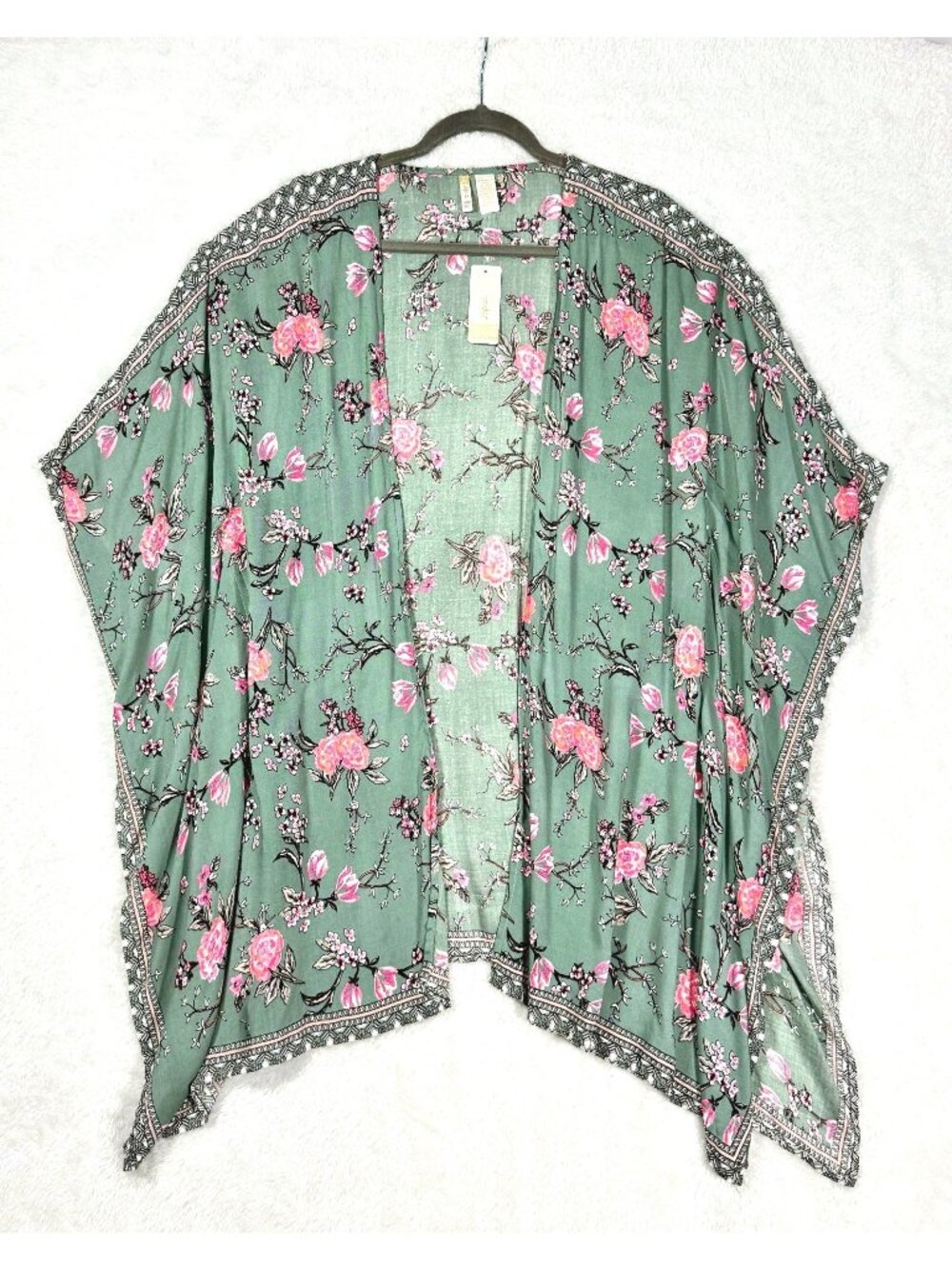 Floral Boho Kimono Cover-Up Green Floral NWT One Sz